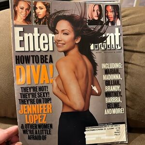 1998 Jennifer Lopez Diva issue of Entertainment Weekly 10/9/98